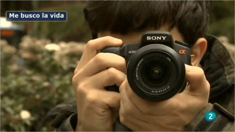 Pablo en acción con su cámara